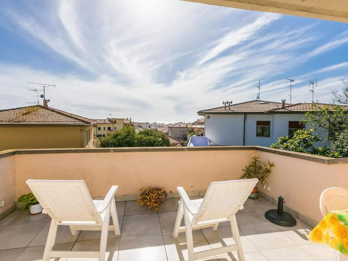 רוזיניאנו סולבאי Apartment Mansarda By Interhome